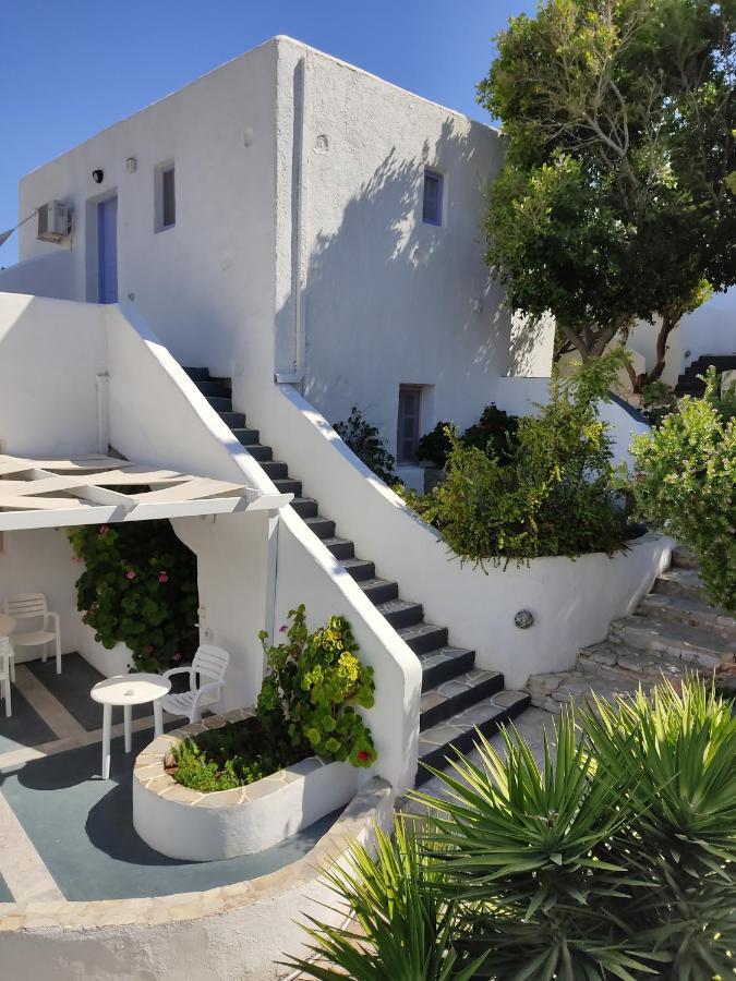 Porto Sikinos Hotel Alopronia Exterior photo